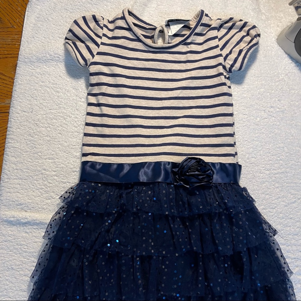 Rare Editions girls size 5 navy blue dress with sparkly tulle fluffy bottom